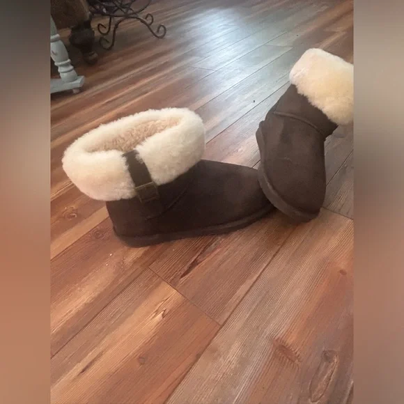 Bear Paw  woman’s winter boot size 11 - Picture 3 of 8